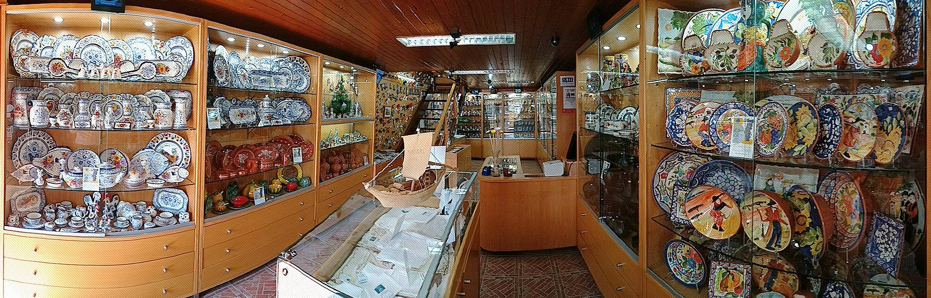 Caldeirão da Cati - Inside